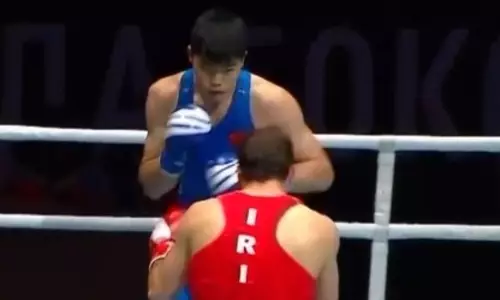 Казахский призер чемпионата мира отменил сенсацию на турнире по боксу