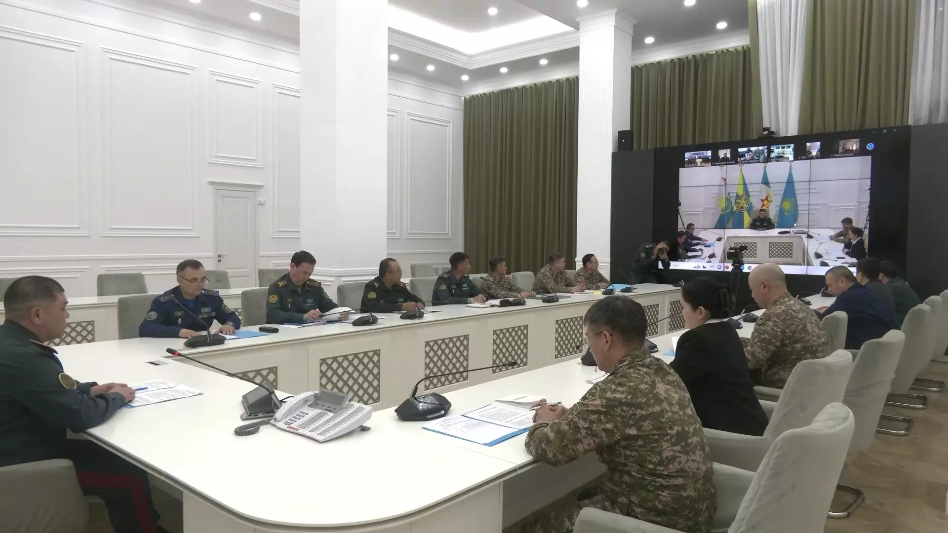 1,5 тысячи мест на бесплатное обучение в вузах получили казахстанские военнослужащие