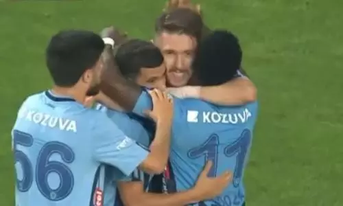 Абат Аймбетов забил дебютный гол в чемпионате Турции. Видео