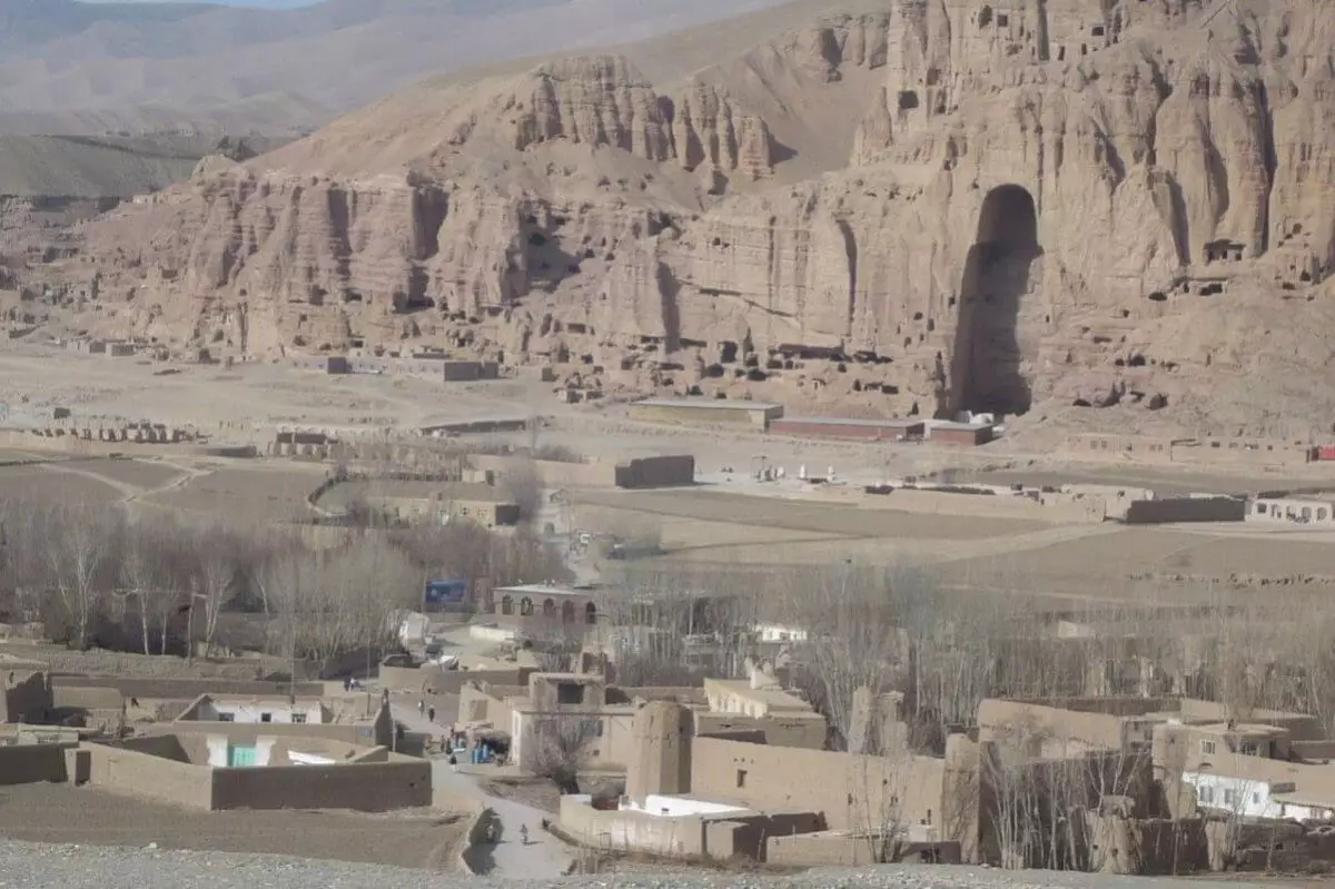 Иностранных туристов убили в Афганистане: Евросоюз осудил нападение