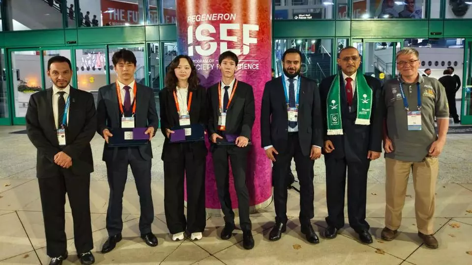 Казахстанские школьники получили престижные награды на международной научно-инженерной выставке