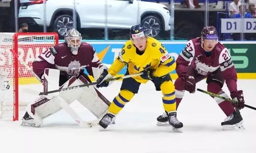Разгромом завершился матч абсолютного лидера группы Казахстана на ЧМ-2024 по хоккею