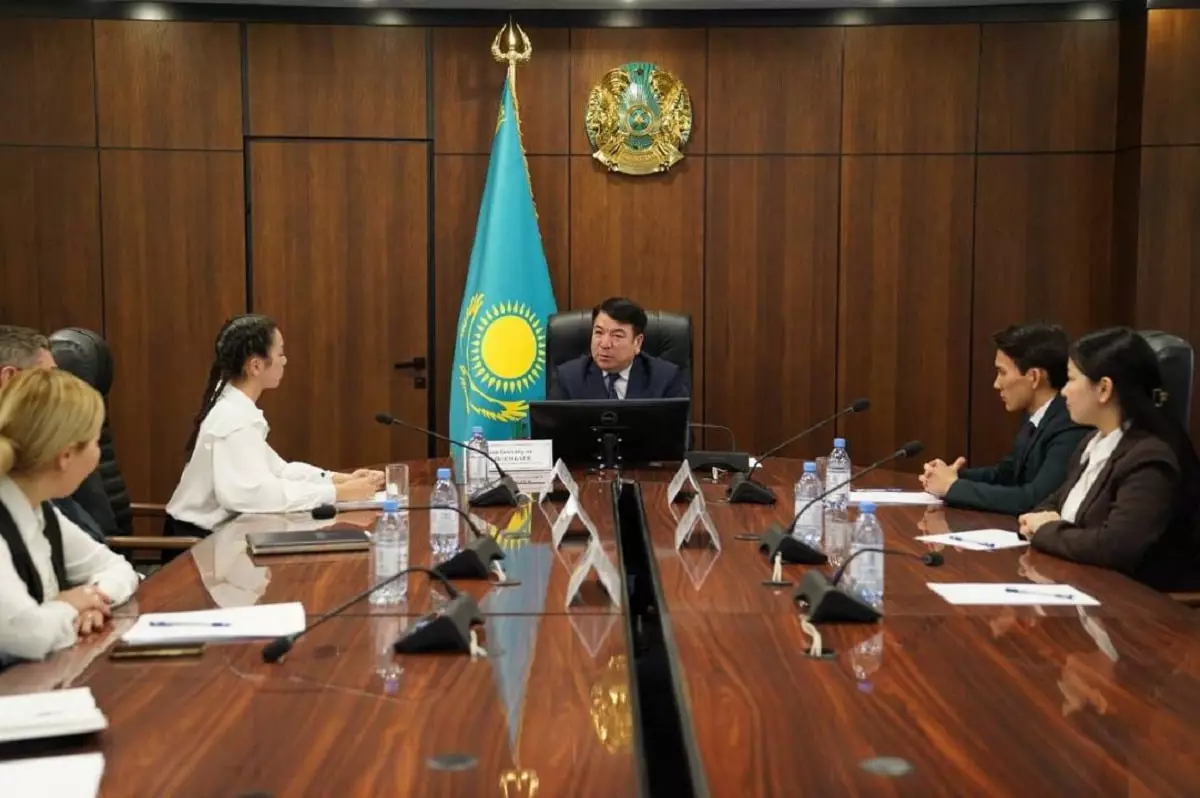 Более 7 тысяч казахстанских школьников претендуют на «Алтын белгі» в этом году