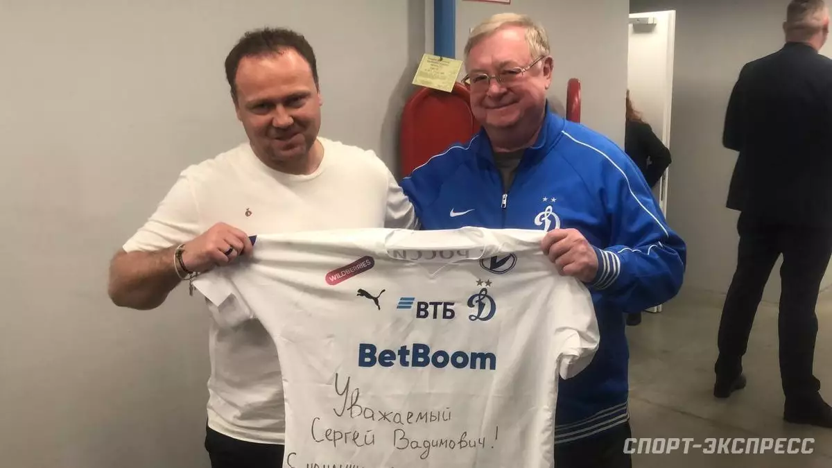 Степашин пообещал надеть футболку с автографом Лички после победы в Краснодаре