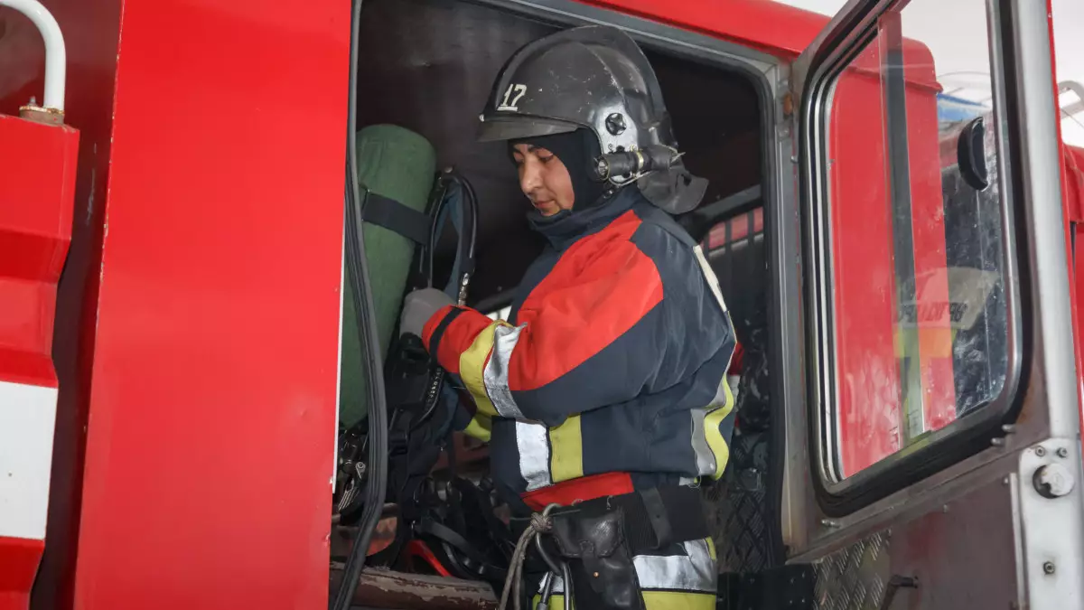 15 человек спасли из пожара в многоэтажке Актобе