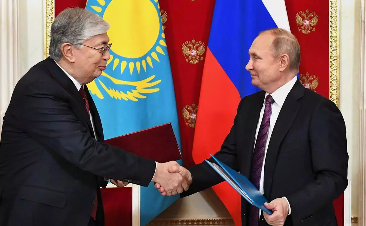 Токаев и Путин подтвердили взаимную приверженность укреплению союзнических отношений