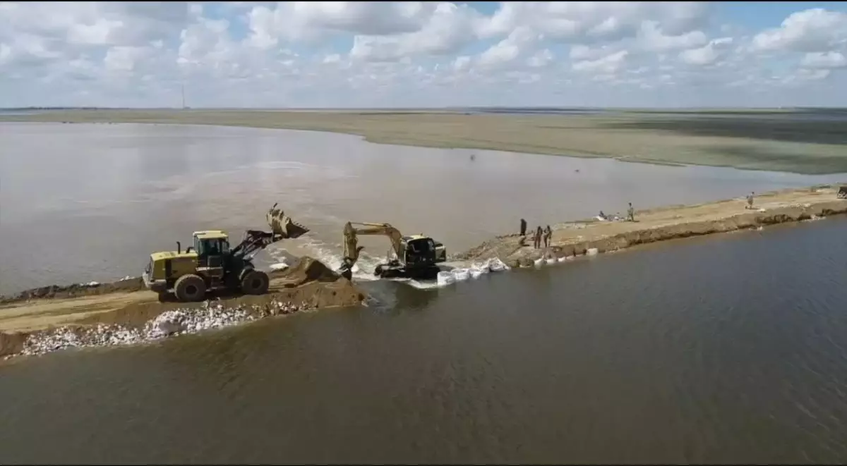 Уровень воды поднимается в реке Урал в Атырауской области