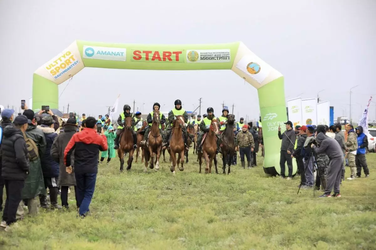 Стартовал третий сезон конного марафона “Ұлы дала жорығы” по маршруту Павлодар – Астана