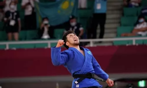 Елдос Сметов выиграл второй бой на чемпионате мира по дзюдо