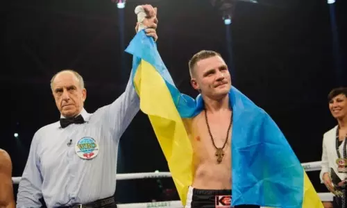 Бой украинского боксера за титул чемпиона мира WBO завершился неожиданным исходом