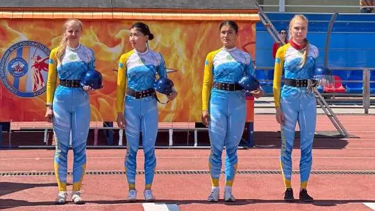 Женская национальная сборная стала призером соревнований по пожарно-спасательному спорту