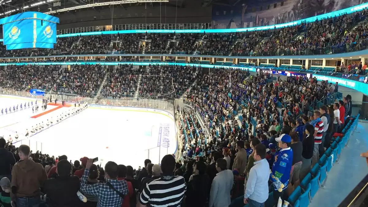 Сборная Казахстана по хоккею крупно проиграла США