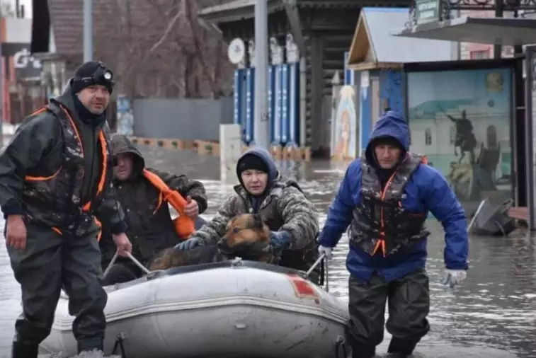 Паводки: более 61 тысячи казахстанцев вернулись в свои дома