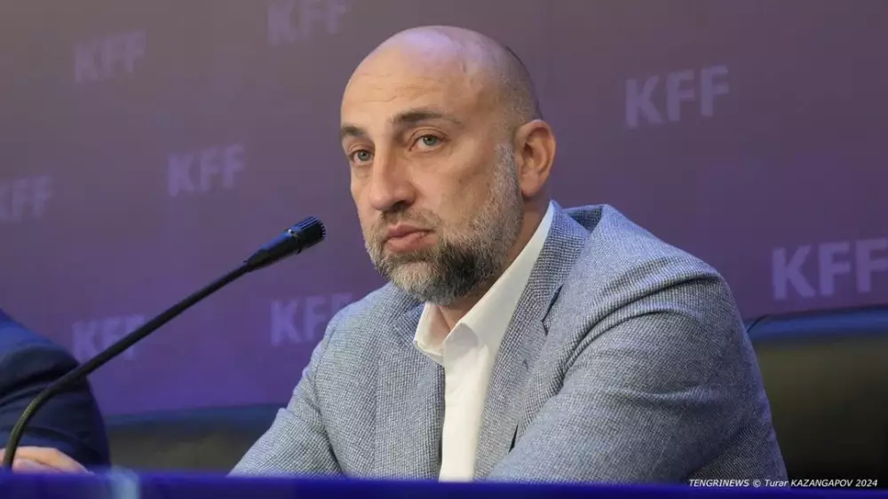 "Есть определенные проблемы": Адиев высказался о новом контракте