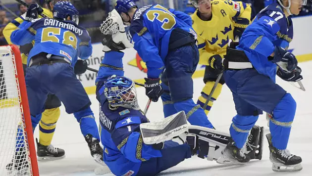 Казахстан на ЧМ по хоккею: без плей-офф, но остался "матч жизни"