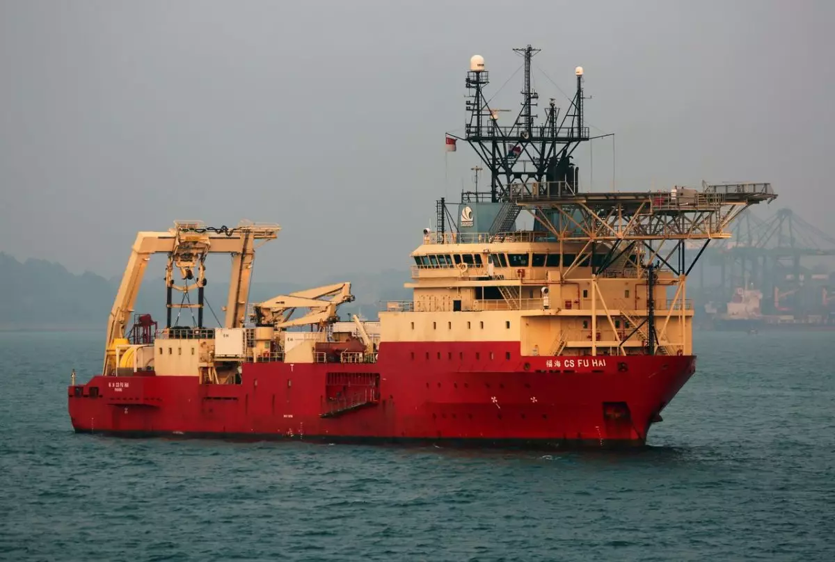 WSJ: США обвиняют Китай в шпионаже через подводные кабели