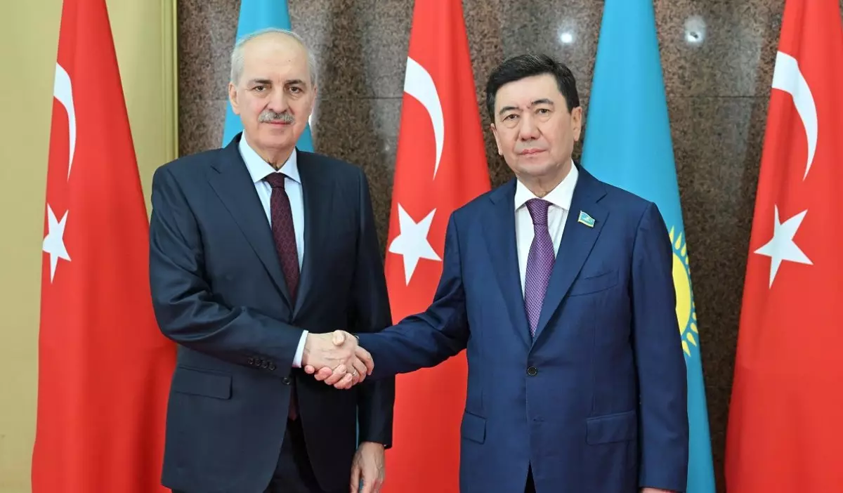 Спикер Мажилиса договорился с главой парламента Турции об укреплении сотрудничества