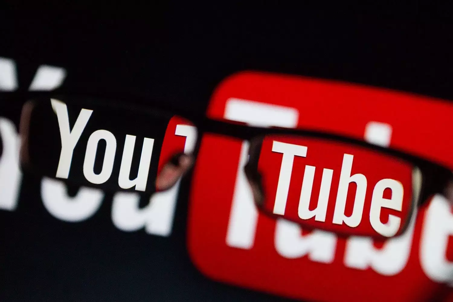 YouTube начал по запросу «Роскомнадзора» блокировать правозащитные видео