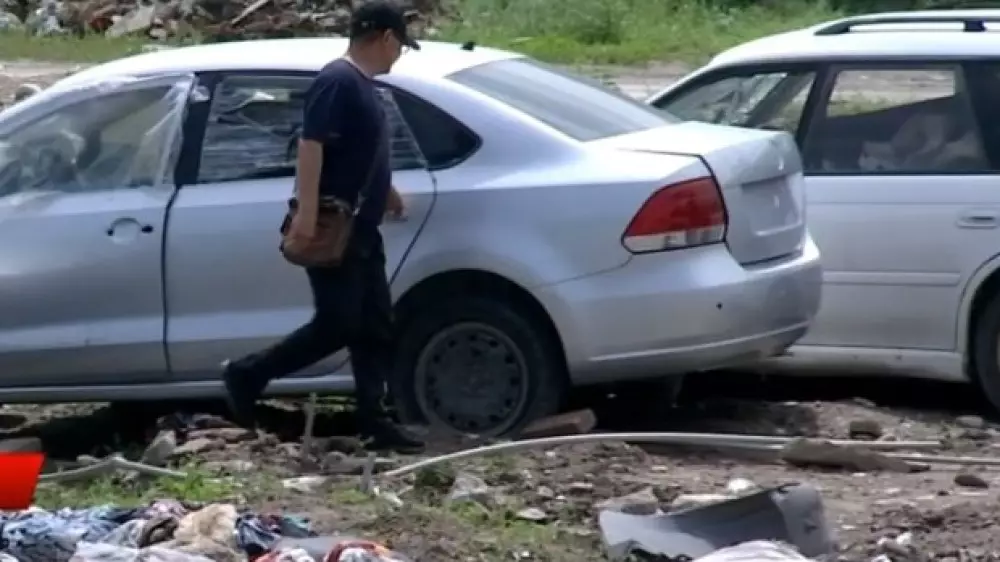 Не отремонтировали машины и сняли детали: алматинцы массово жалуются на СТО