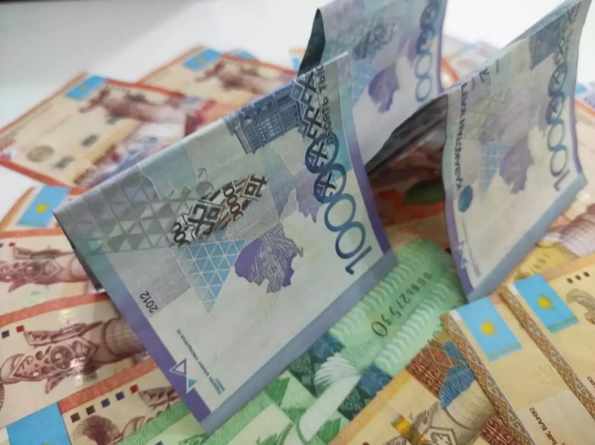 207 млрд тенге чистой прибыли заработали банки Казахстана за апрель