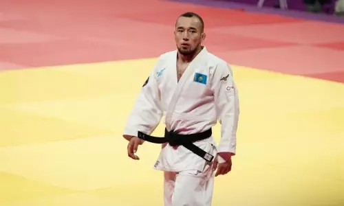 Казахстанский дзюдоист без борьбы покинул чемпионат мира. Известна причина