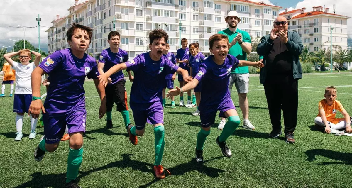Юные футболисты из Егорьевска и Зубцова победили в турнире «Будущее зависит от тебя» в Сочи