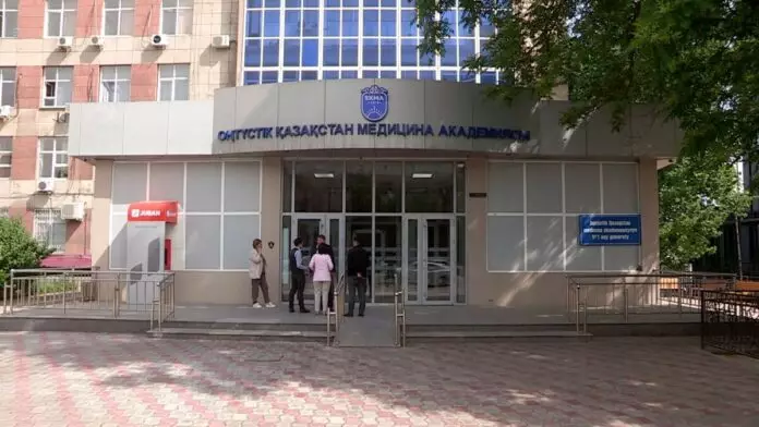 Профессор медакадемии скончался от травм в Шымкенте