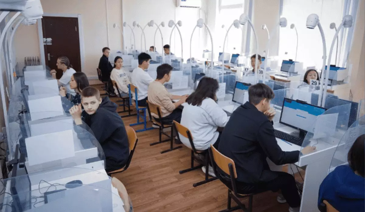 Регистрацию на ЕНТ продлили для казахстанских абитуриентов