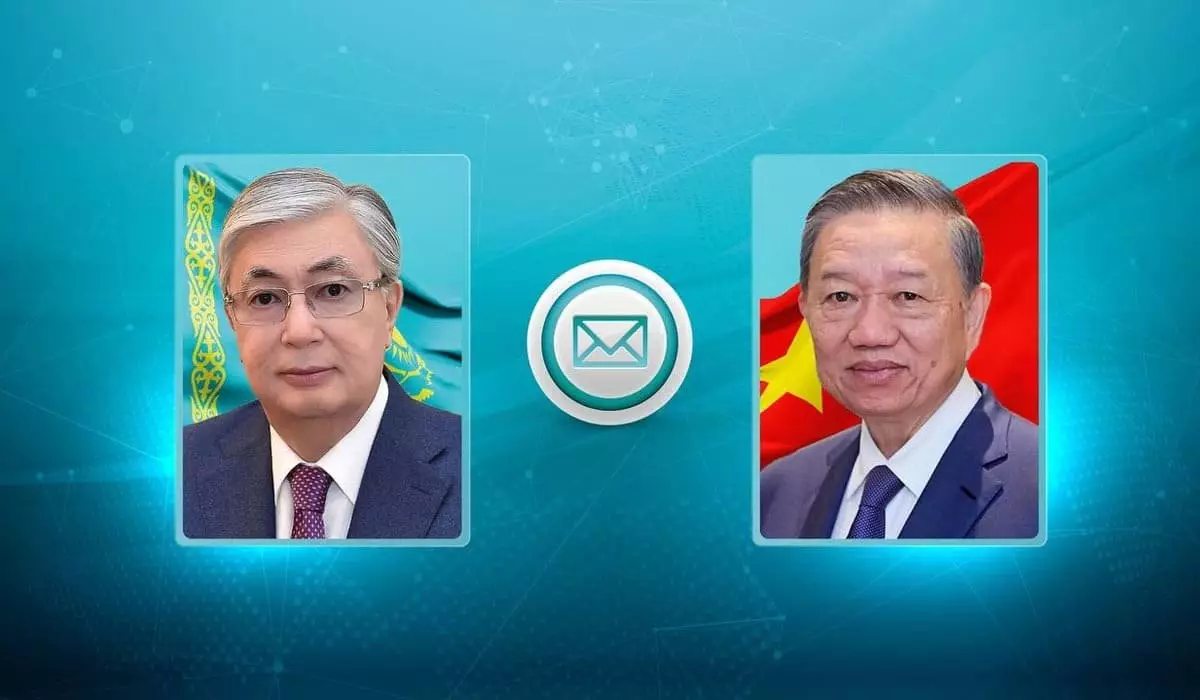 Токаев поздравил вновь избранного президента Вьетнама