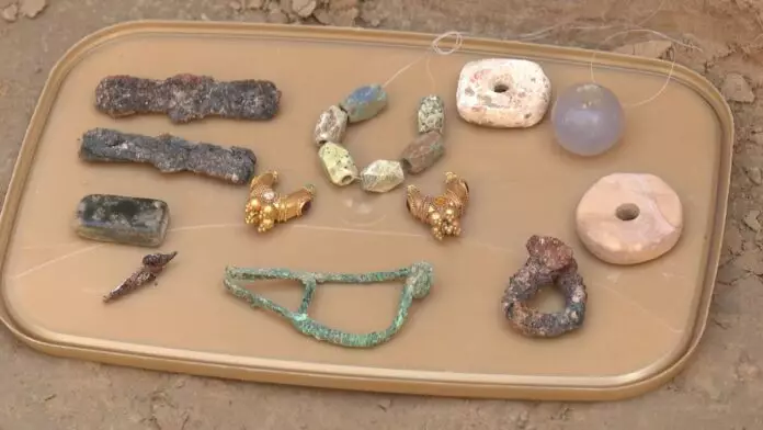 Золотые украшения, которым более 2000 лет, нашли в Туркестанской области