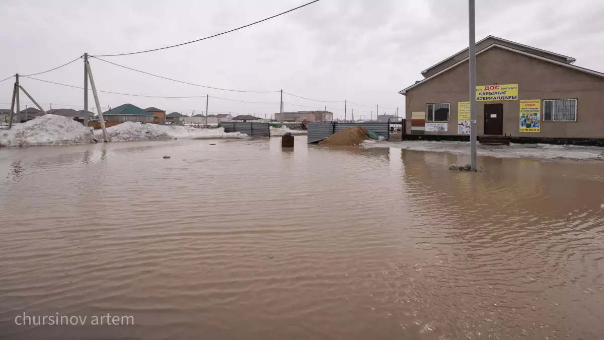 80 домов для пострадавших от паводков в Кульсары построит фонд "Қазақстан халқына"