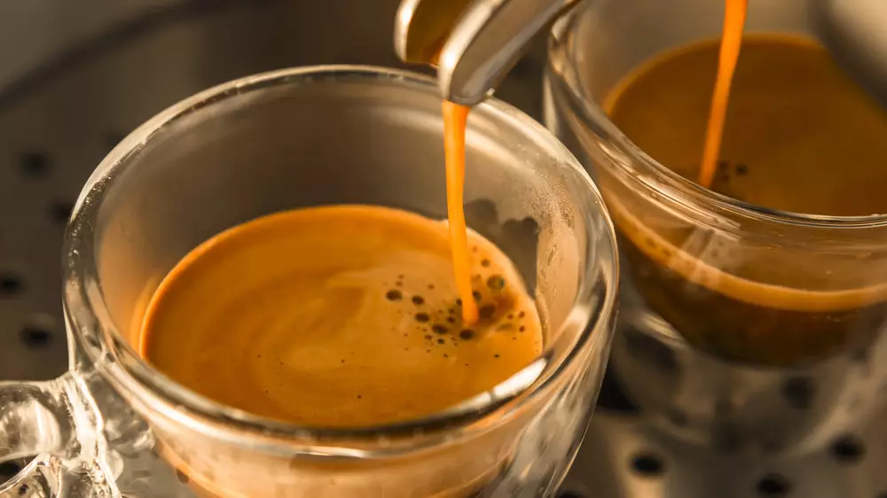 Любителей кофе предупредили о смертельной опасности офисных кофемашин