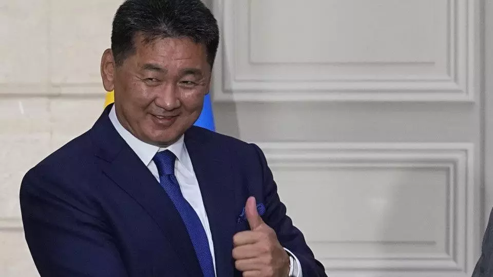 Банки Монголии начали блокировать расчеты с Россией
