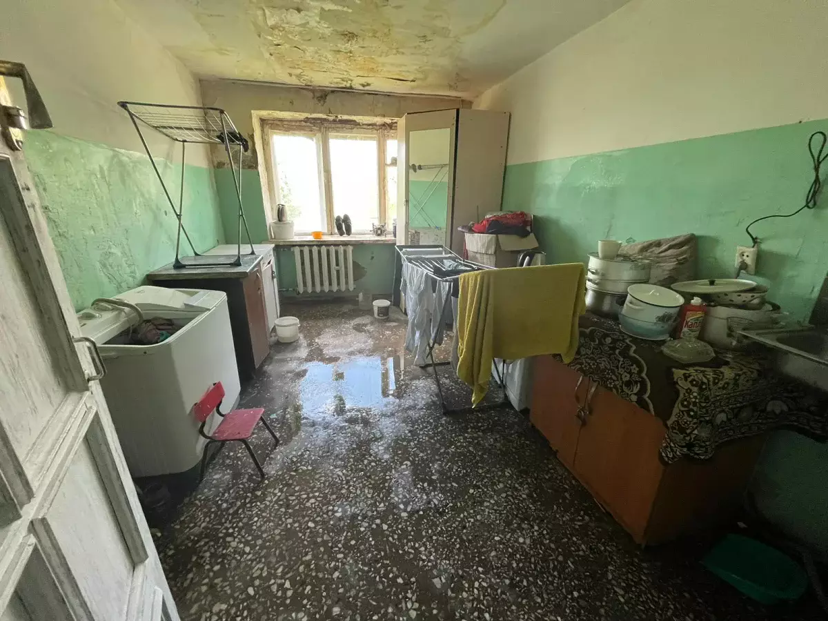 Пятидесятилетнее общежитие столицы «помолодело» после пристройки - жильцы в недоумении