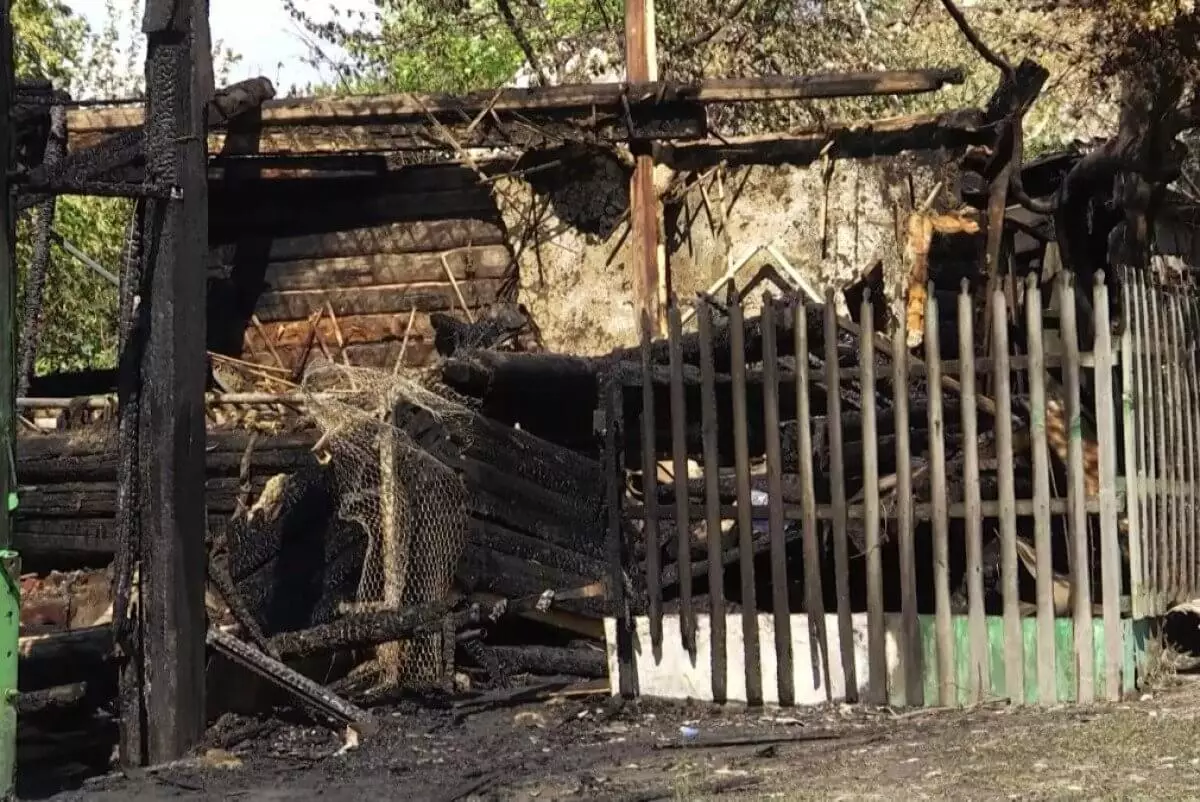 ЧП в Петропавловске: пенсионер избил жену и подорвал свой дом