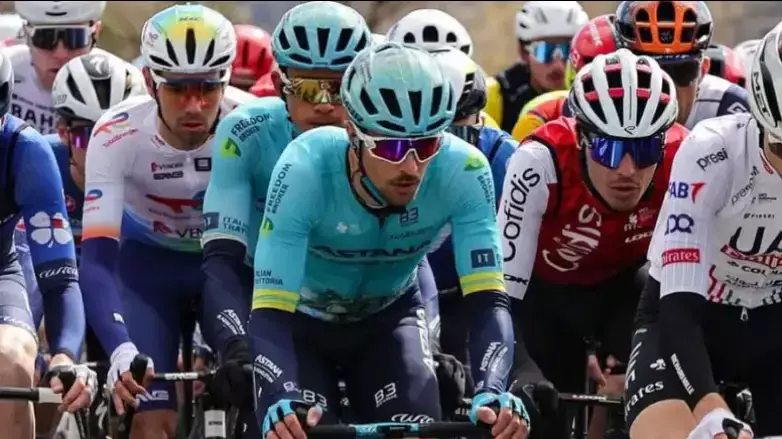 «Астана» шабандозы «Джиро д’Италия» жарысының 17-кезеңінде 11-болып мәреге жетті