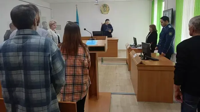 В Акмолинской области в суд над убийцей позвали местных семейных дебоширов 