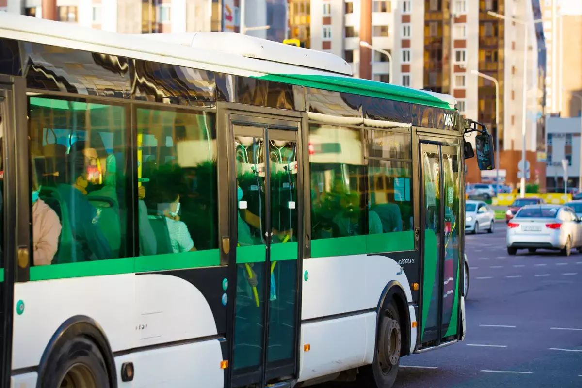 Сразу 18 автобусов сменили схему движения в Астане