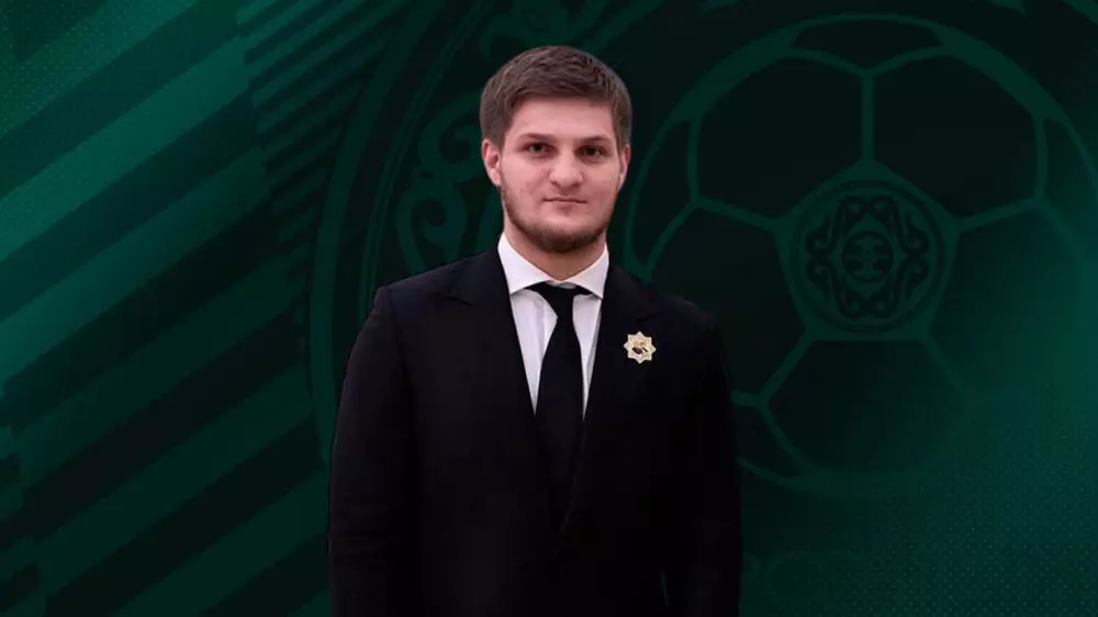 18-летний сын Рамзана Кадырова возглавил клуб Магомеда Адиева