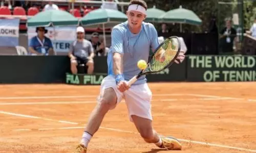 Казахстанский теннисист вышел в полуфинал турнира в Германии