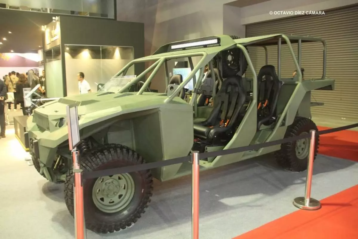 В Малайзии представили легкий многоцелевой военный автомобиль