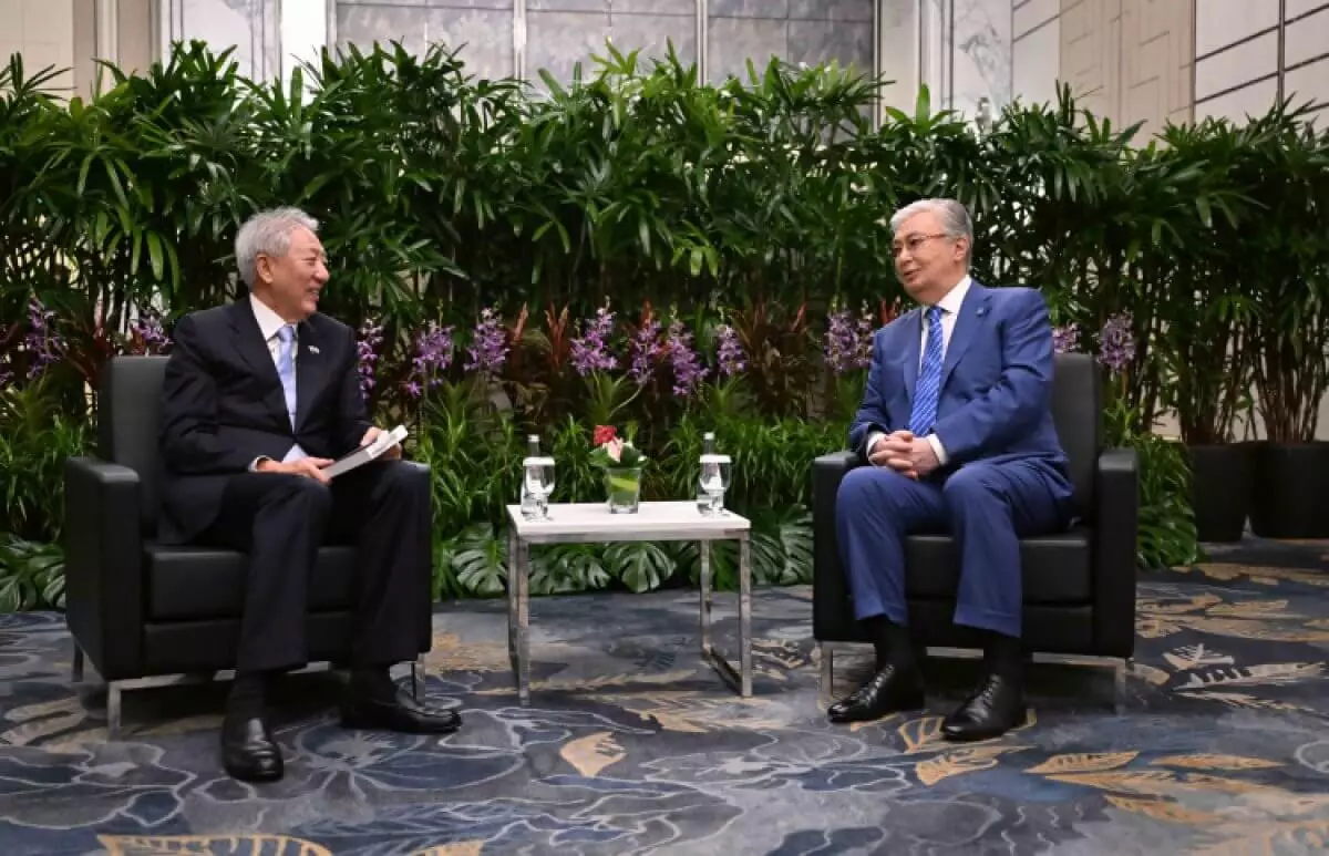 Президент Казахстана и старший министр Сингапура обсудили перспективы партнерства