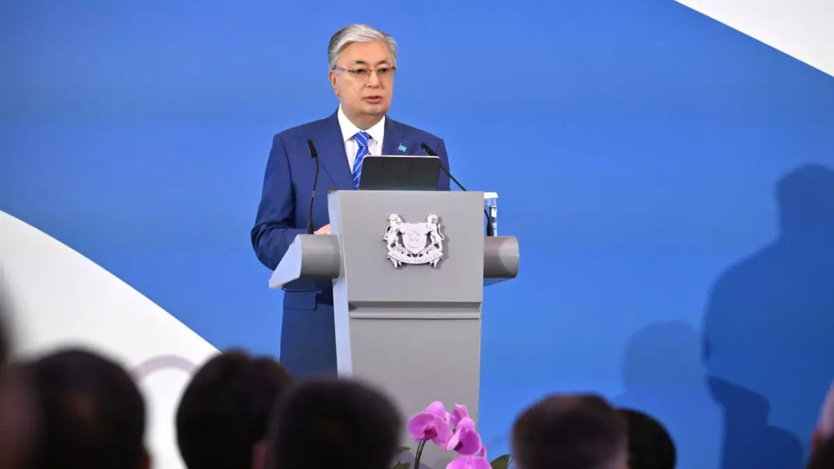 Глава государства выступил с лекцией «Казахстан и роль средних держав: продвигая безопасность, стабильность и устойчивое развитие» в Сингапуре