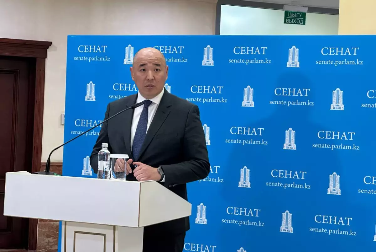 Шарлапаев высказался об отмене утильсбора в Казахстане