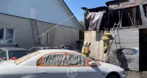 Пожар в автомастерской произошел в Алматы