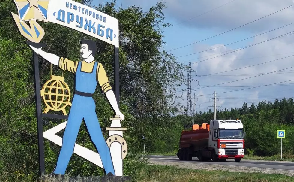 Украинские беспилотники угрожают экспорту казахстанской нефти