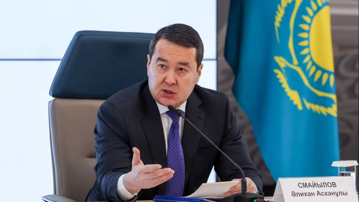 Казахстанцы получают сообщения от имени Алихана Смаилова