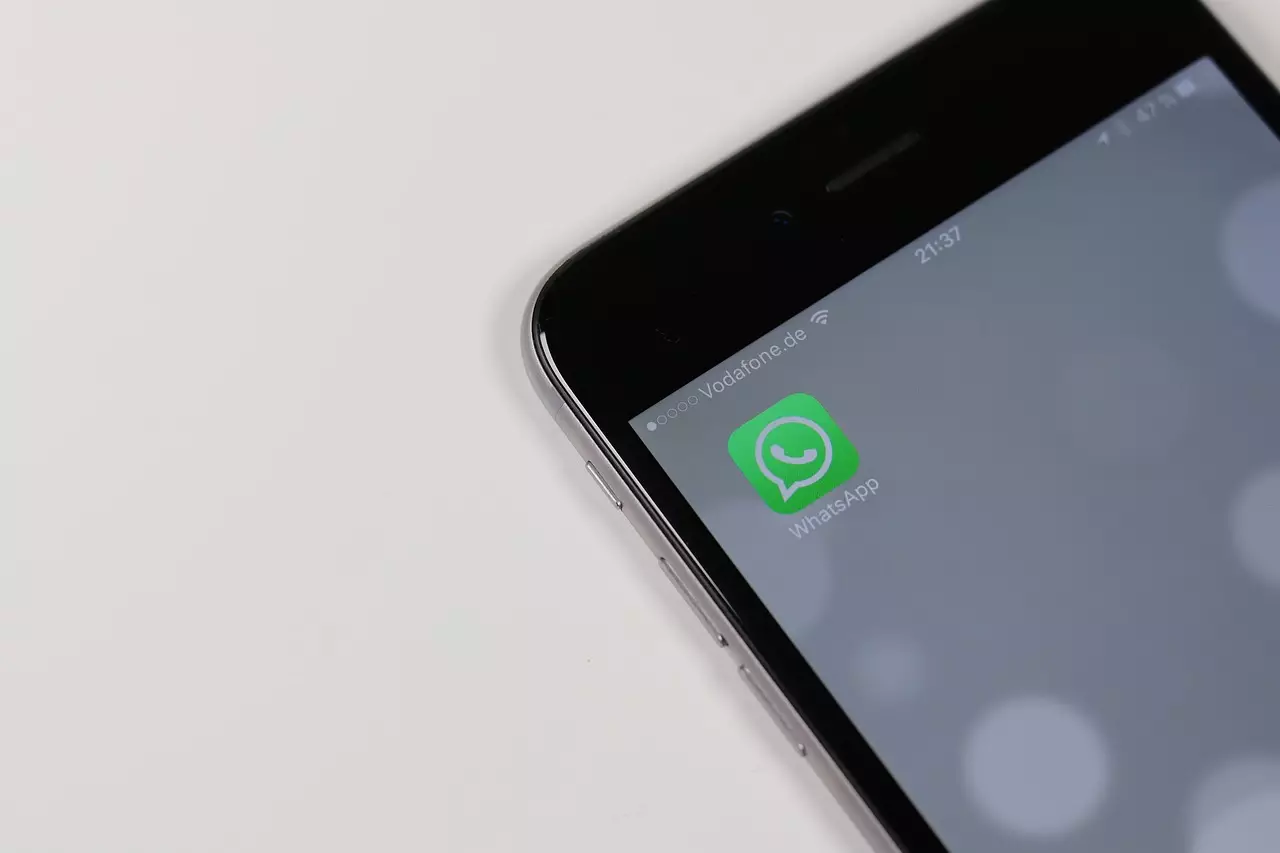 МВД обратилось к казахстанцам из-за WhatsApp-угрозы