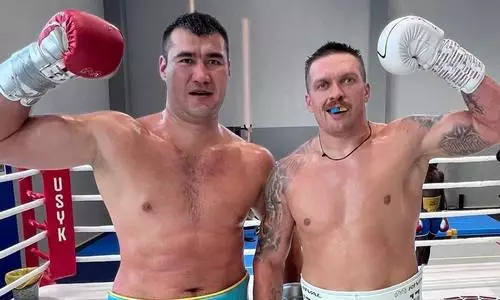 Спарринг-партнер Усика из Казахстана деклассом выиграл «золото» турнира по боксу