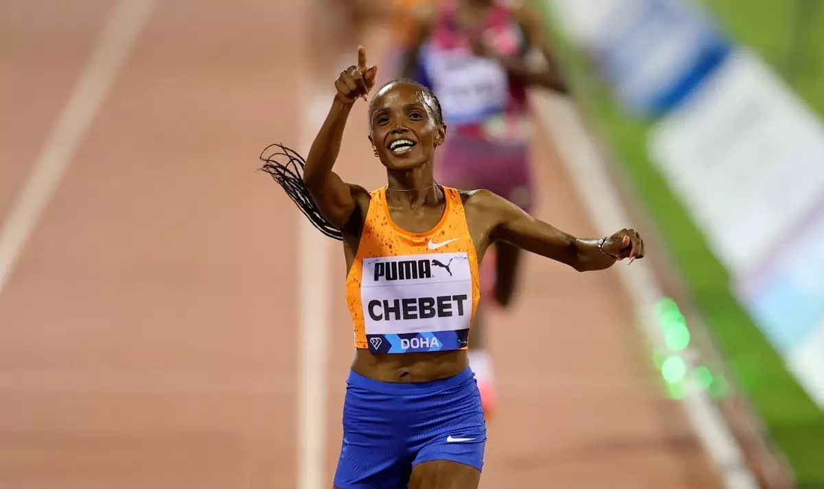 Кенийка Чебет установила новый мировой рекорд в беге на 10 000 метров